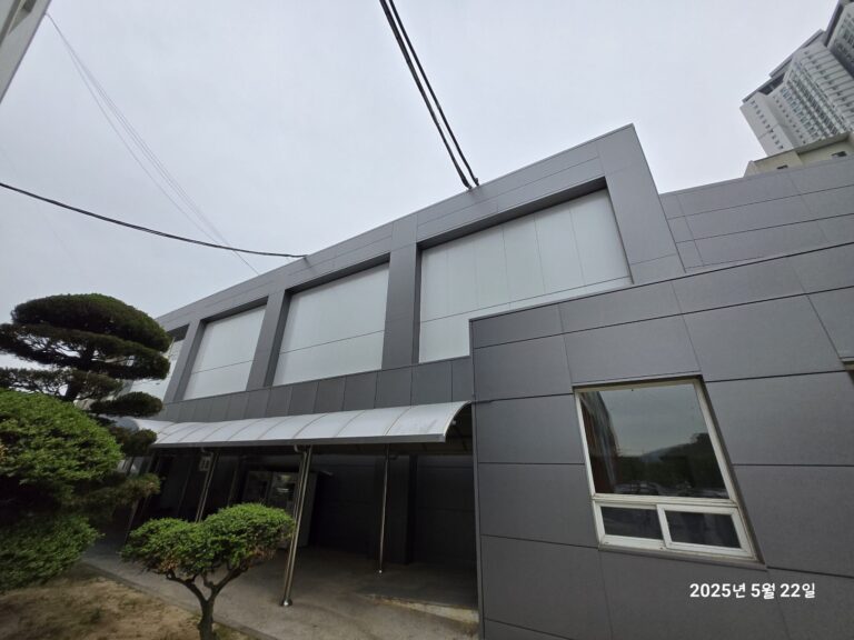 changwon-tech-auditorium